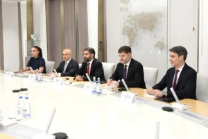 Il Presidente di SOCAR incontra l'Amministratore Delegato di Technip Energies Italy